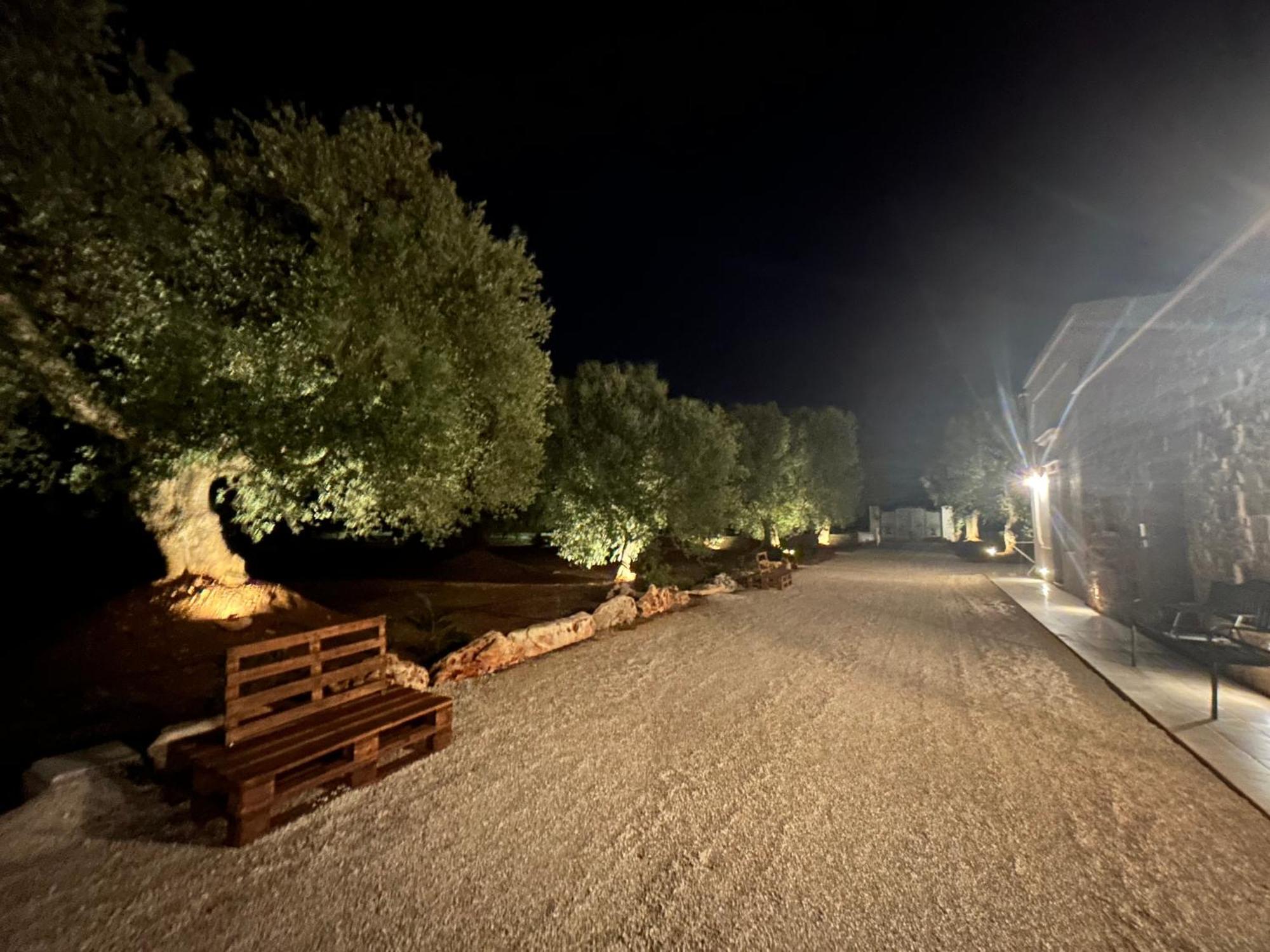 Bed and Breakfast Il Trullo Di Bina Pezze Di Greco Esterno foto